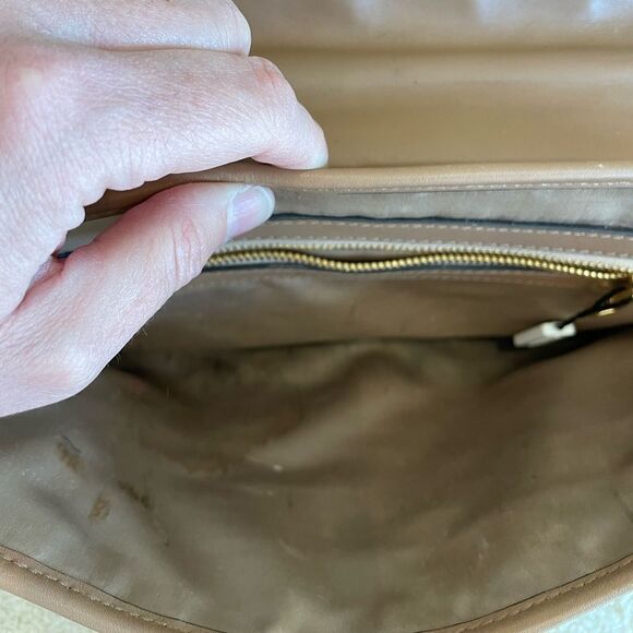 GUC Marc Jacobs Quilted Baroque Raffia Bag - Picture 4 of 6